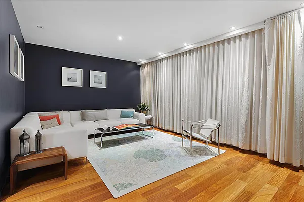 Rented by Compass | media 1