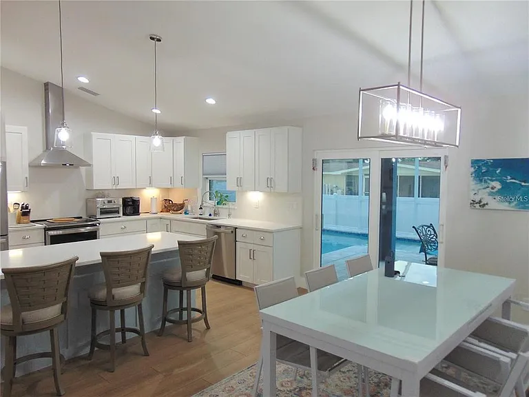 451 Tanager Rd — Photo 9