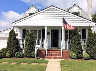 129 N 7th Ave, Manville, NJ