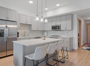 1240 S 2nd St UNIT 307, Minneapolis, MN 55415