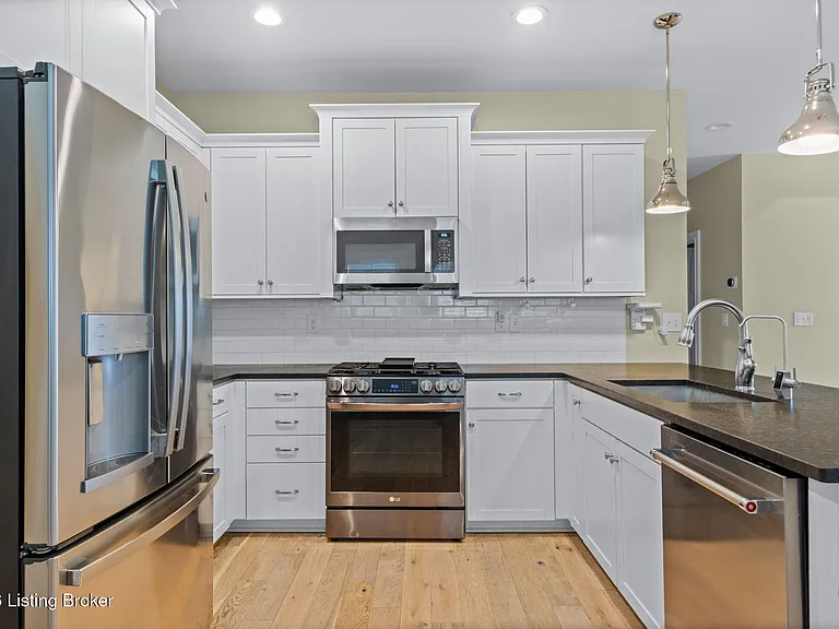 825 Artisan Pkwy — Photo 20