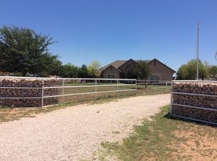 4200 Coyote Trl, Midland, TX 79707