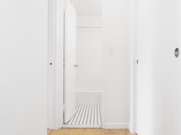 5th image of 470 Lenox Ave APT 8T