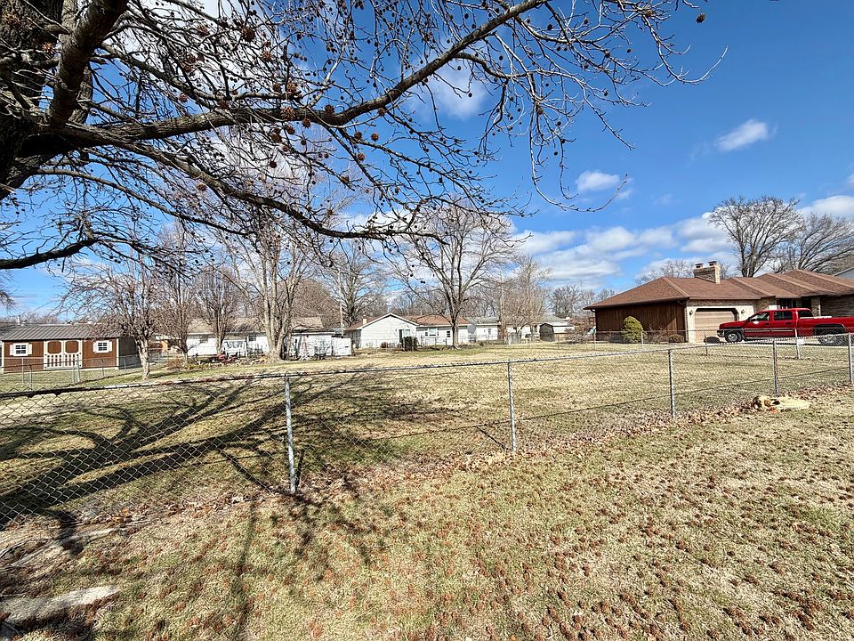 1st image of 0 Frazier Ave
