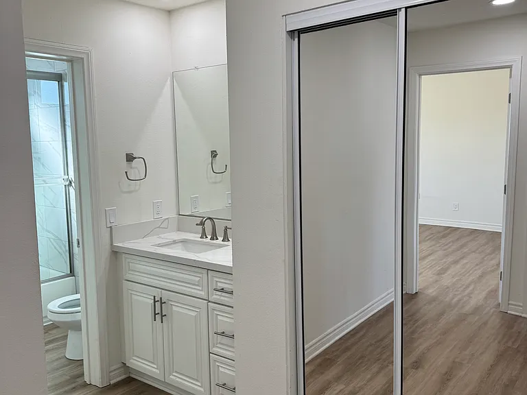 Briar Court — Photo 9