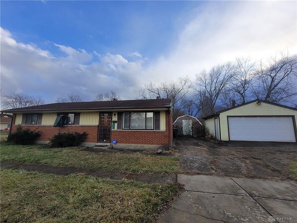 1st image of 4804 Oakridge Dr