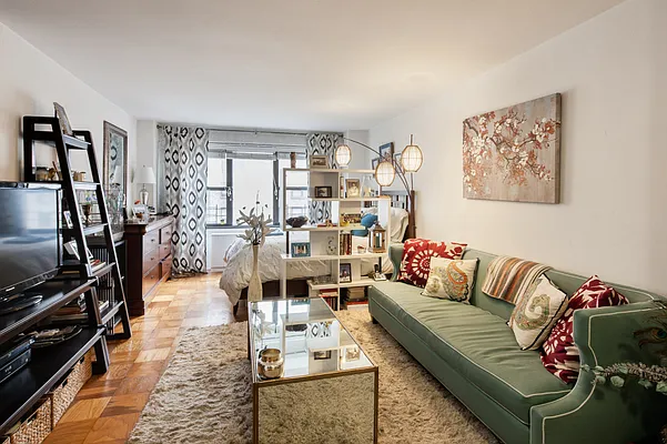 Rented by Compass | media 8