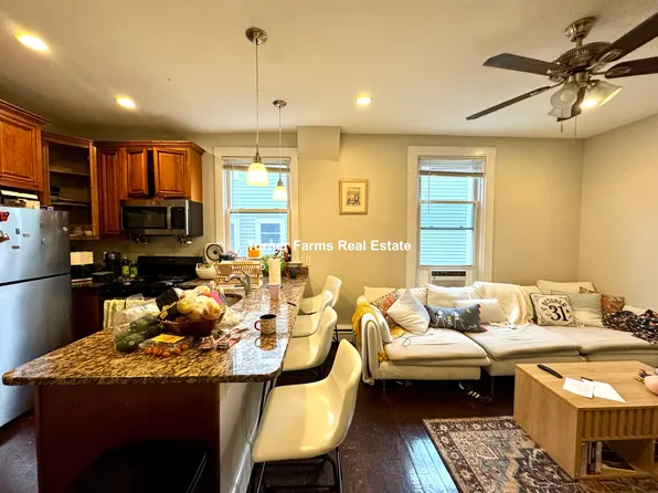 719 Parker St #3F, Roxbury Crossing, MA 02120