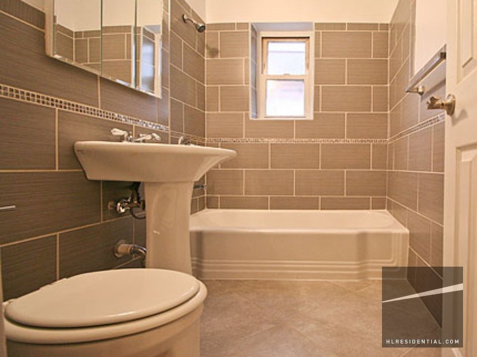 2nd image of 7002 Woodhaven Blvd #00