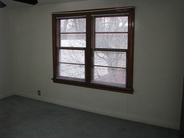 5330 Seneca St — Photo 24