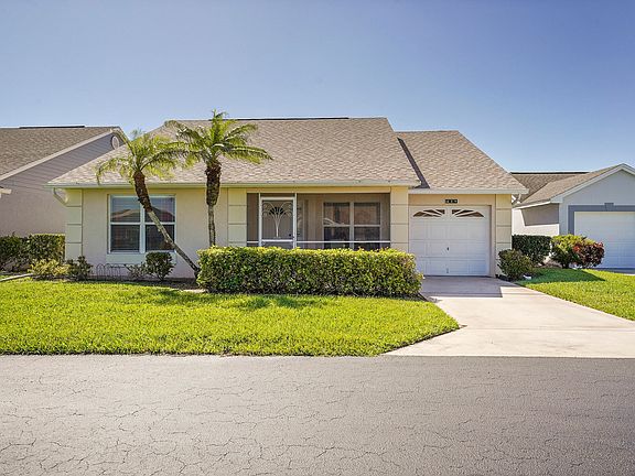 2nd image of 419 NW Marsala Ter Terrace