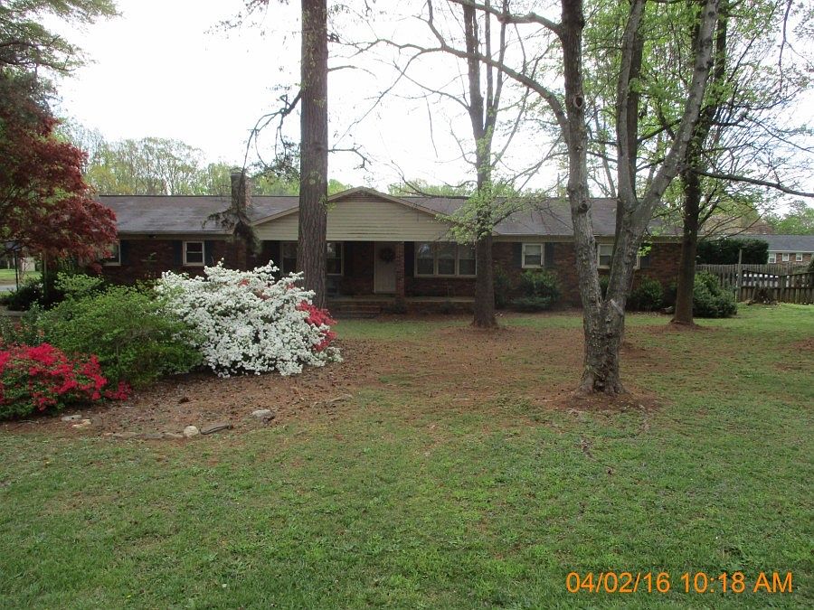 1st image of 2706 E State Highway 150