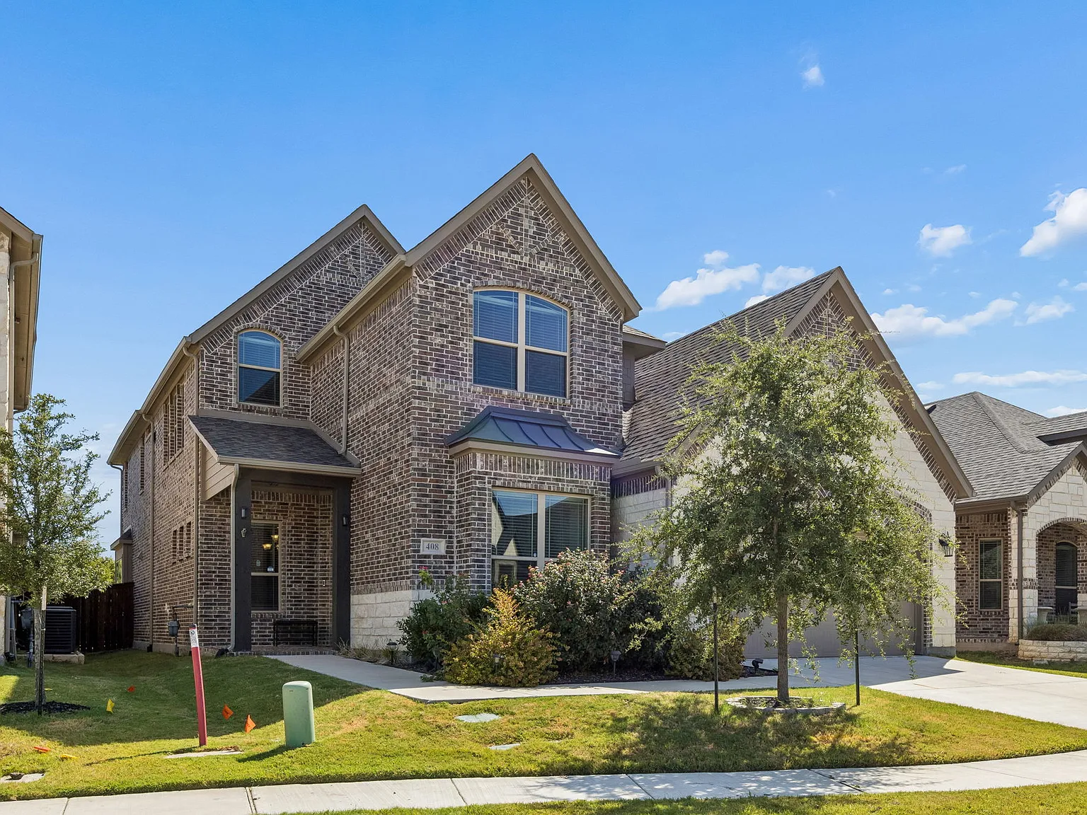 5 bed, 3634 sqft, $3,500 — Photo 3