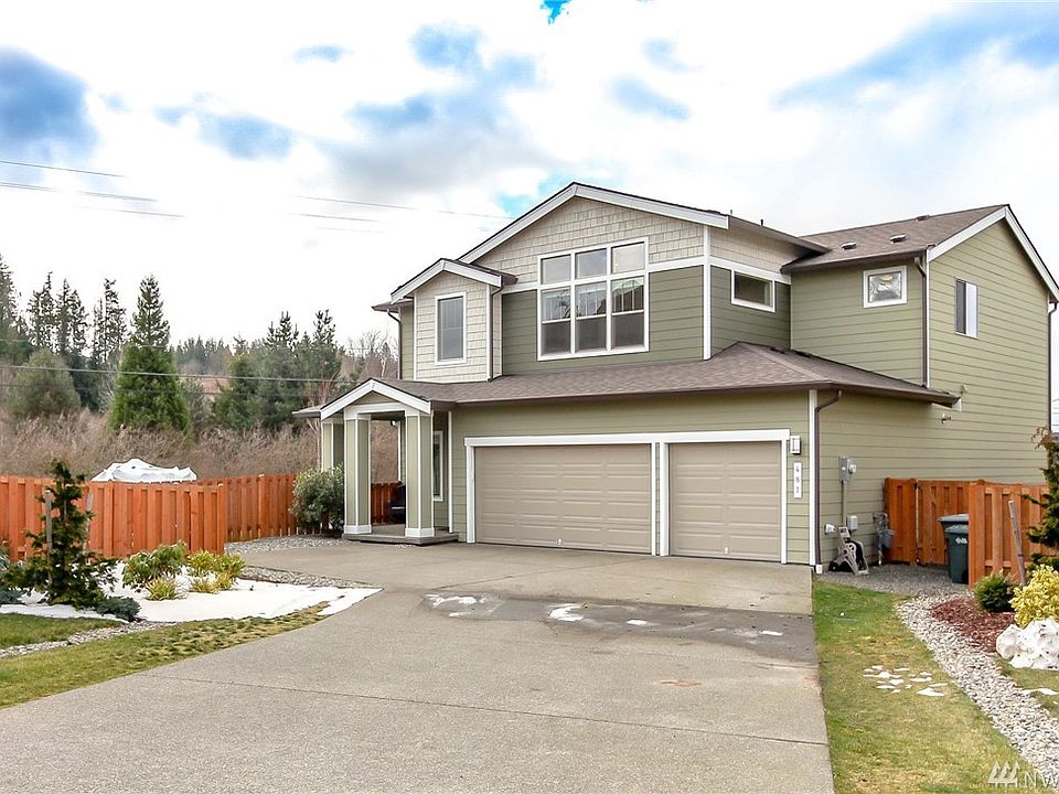 Welcome home to Perkins Prairie! Rare corner lot provides so much parking and a private area for a little patio setting out front if you would like! Nice covered porch for all your DIY decorating ideas!