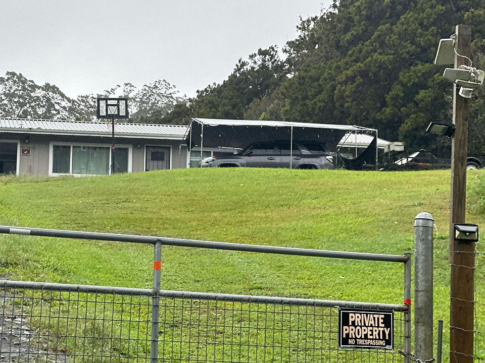 1st image of 46-3839 Lower Homestead Rd