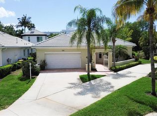 1225 Holly Fern Ln, Sarasota, FL 34239