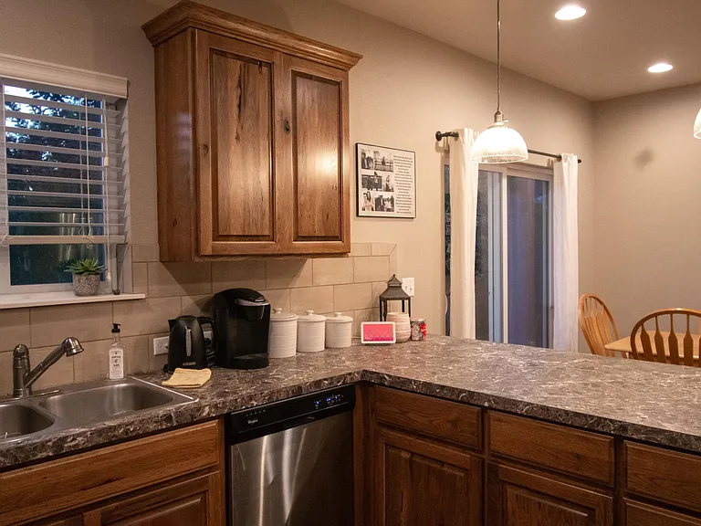 1507 Snowy Range Ct — Photo 15
