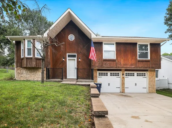 8612 N Rhode Ave, Kansas City, MO 64153