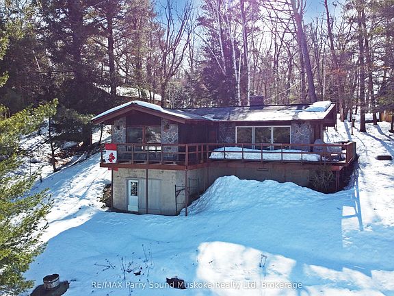 4th image of 45 Ridgeway Dr