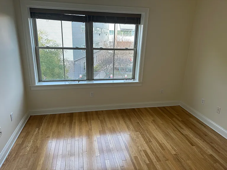 231 Douglas Ave #10 — Photo 6