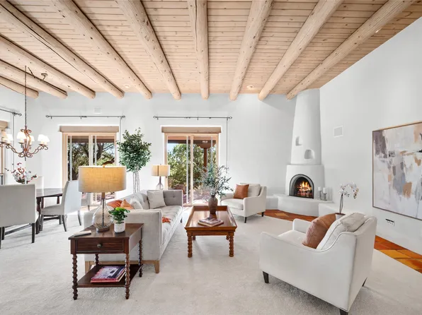 25 Bluestem Dr, Santa Fe, NM 87506