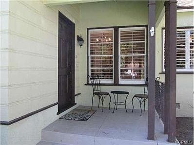 2nd image of 703 S Griffith Park Dr