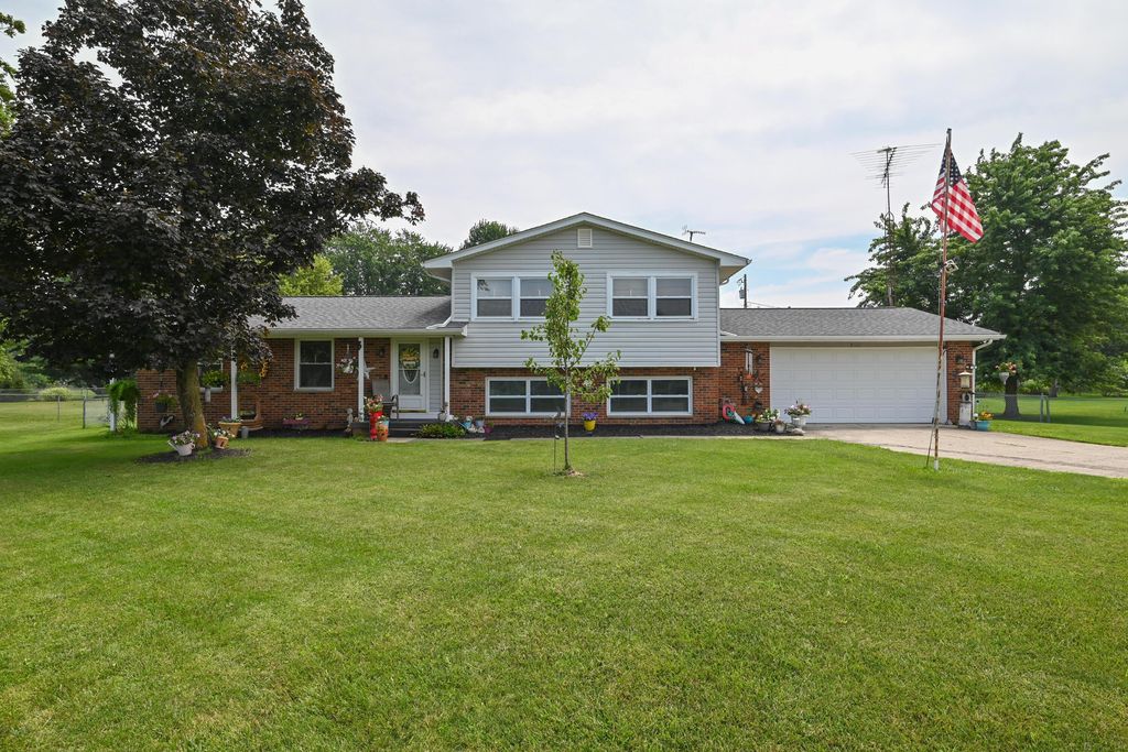 Real estate listing image