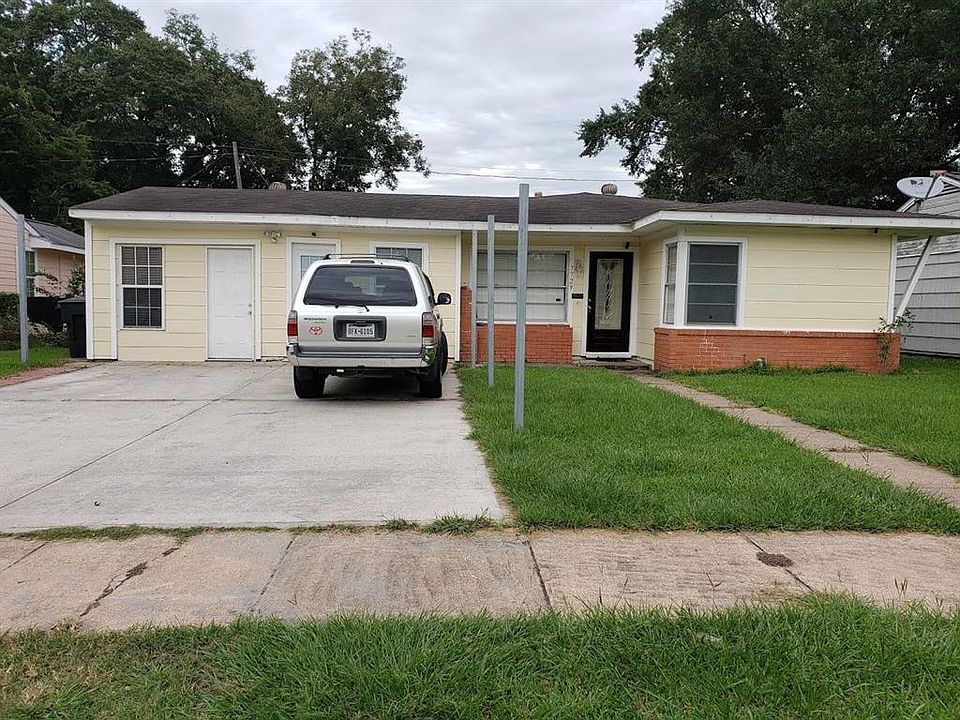 1st image of 7729 Buena Vista St
