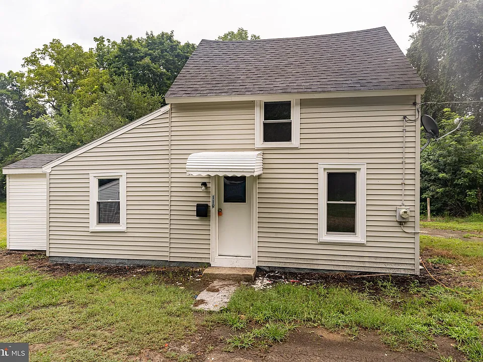 119 Davis Ln