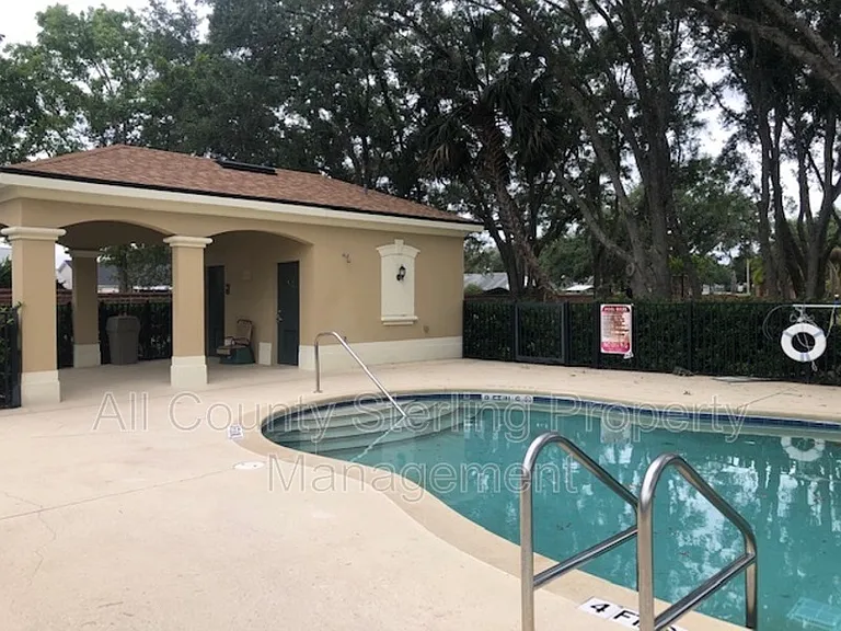 7021 Kirkland Way — Photo 18