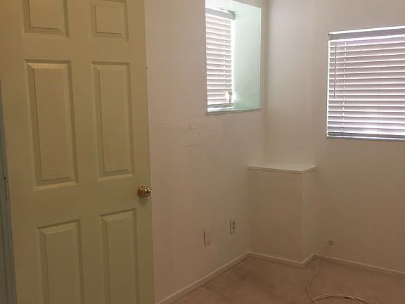 2nd image of 8716 Macarthur Blvd APT 2