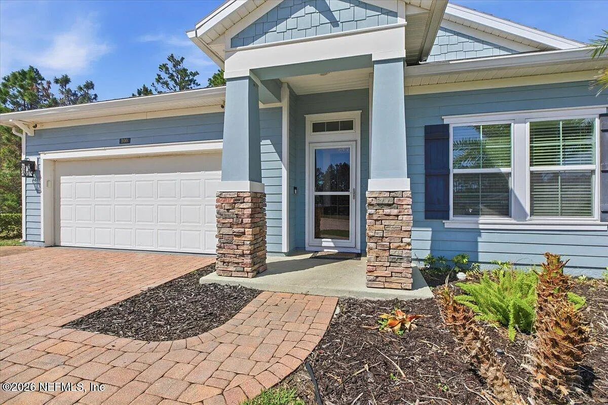 5 bed, 3.0 bath, 2660 sqft, $4,350 — Photo 4