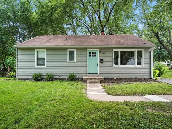 1101 NE 66th Ter, Gladstone, MO 64118