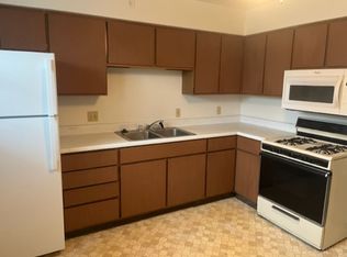 1824 Dial Ct APT B, Springfield, IL 62704
