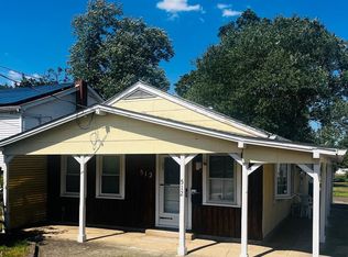 512 6th St, Roebling, NJ 08554