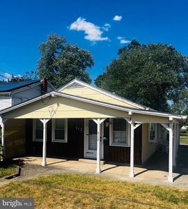512 6th St, Roebling, NJ, 08554
