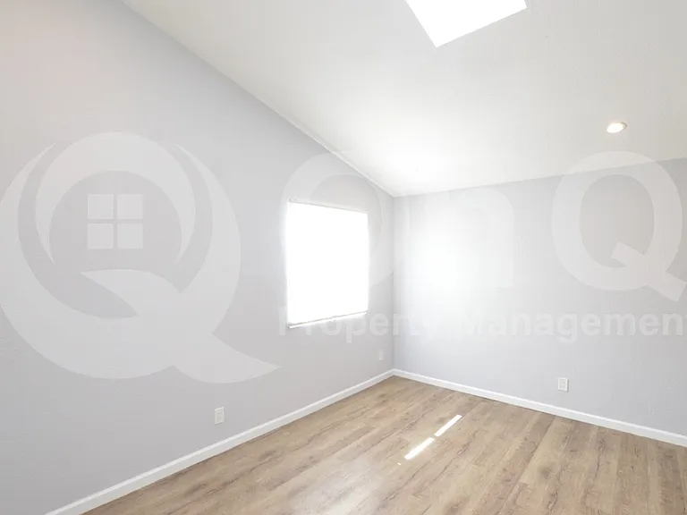 7424 E Polk St — Photo 10