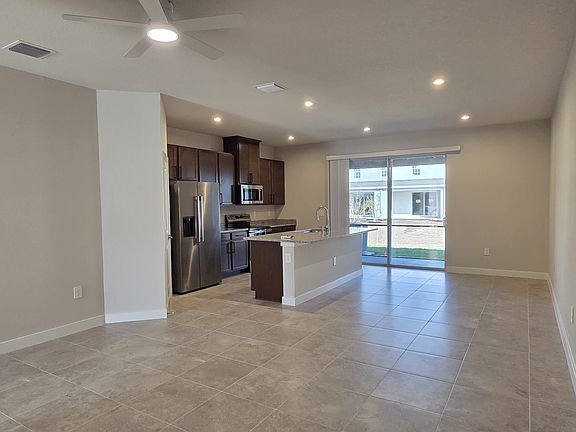 4th image of 12443 Amber Creek Cir