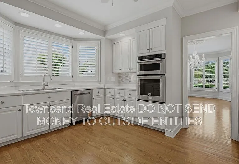 200 Litchfield Pl — Photo 14