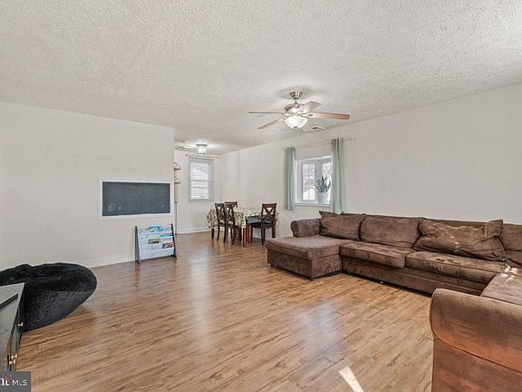 4th image of 822 Dale Rd