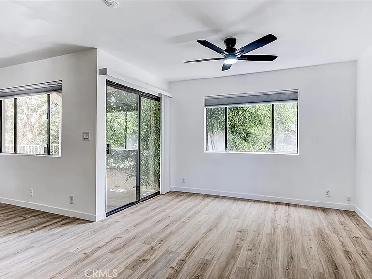 107 S Helberta Ave #4 — Photo 6
