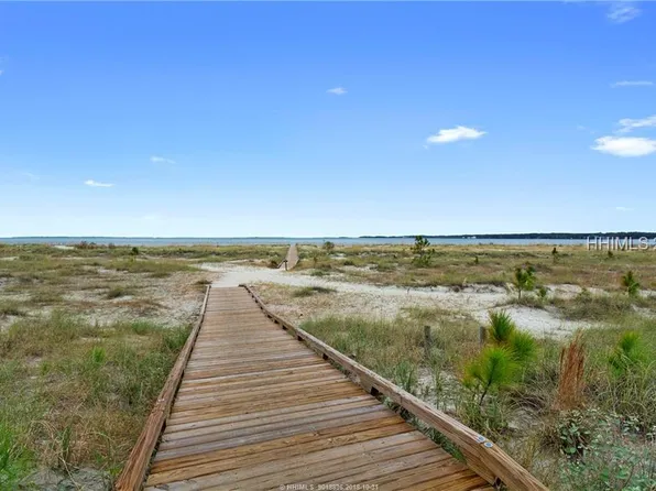5 Gadwall Rd, Hilton Head Island, SC 29928