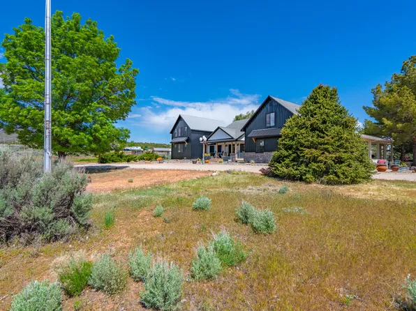 2449 E 2500 S, New Harmony, UT 84757