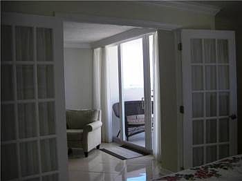 5th image of 111 Briny Ave APT 1807