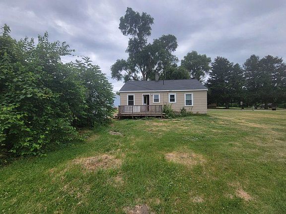 2nd image of 4300 North St