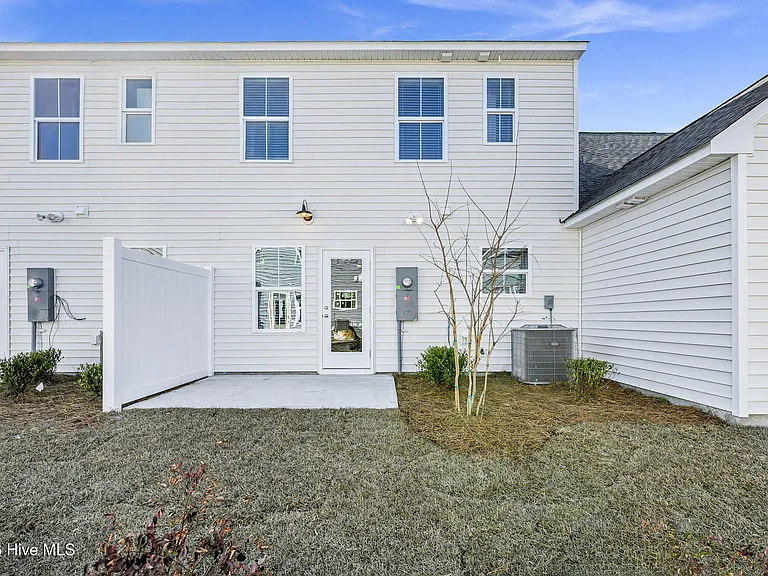 24 W Farley Dr — Photo 19