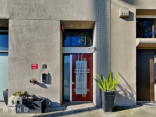 373 4th St #3C Photo 1