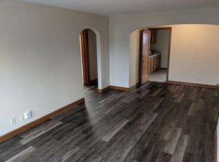 7420 W Center St APT 3, Wauwatosa, WI 53210