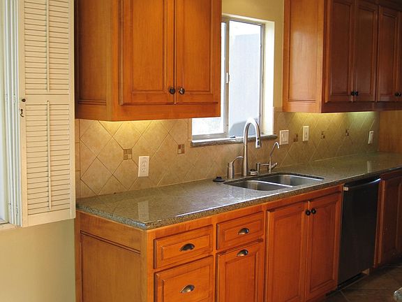3rd image of 3840 Calle Cita
