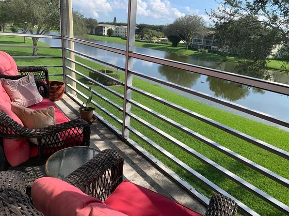 375 Dorset Dr #I, Boca Raton, FL 33434